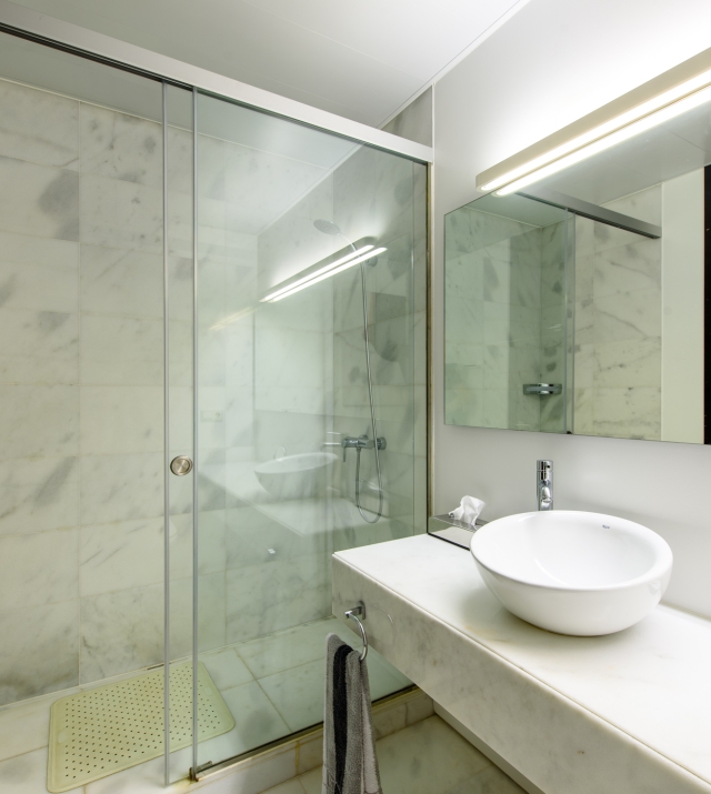 resa estates Ibiza sale Talamanca es Pouet bathroom 5.jpg